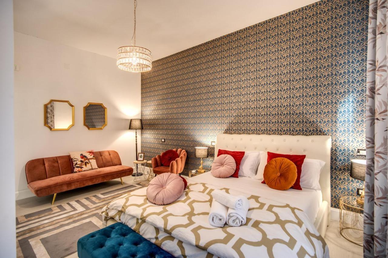 Aweshomeitaly - White Mirrors Apartment ピサ エクステリア 写真