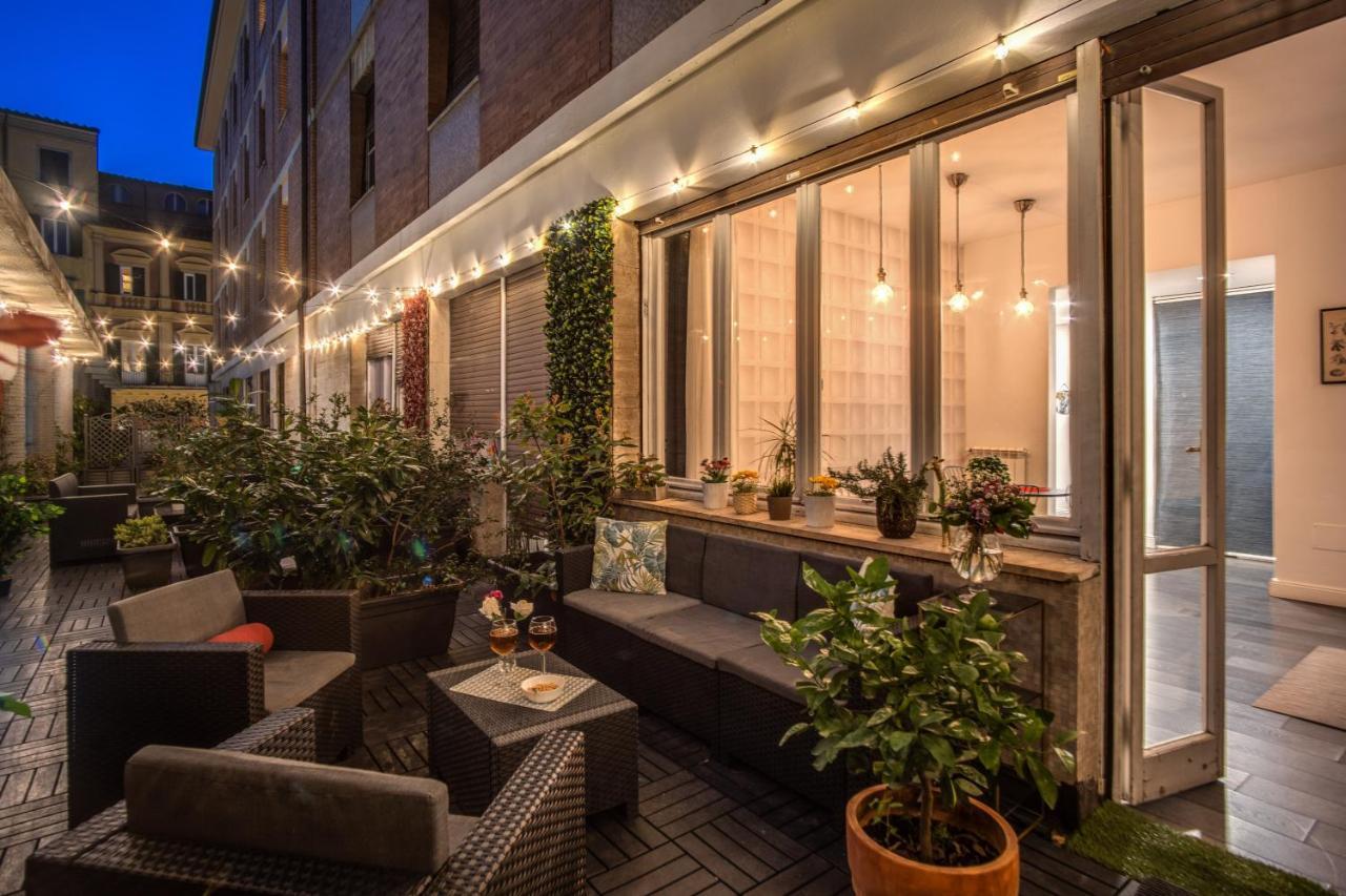 Aweshomeitaly - White Mirrors Apartment ピサ エクステリア 写真