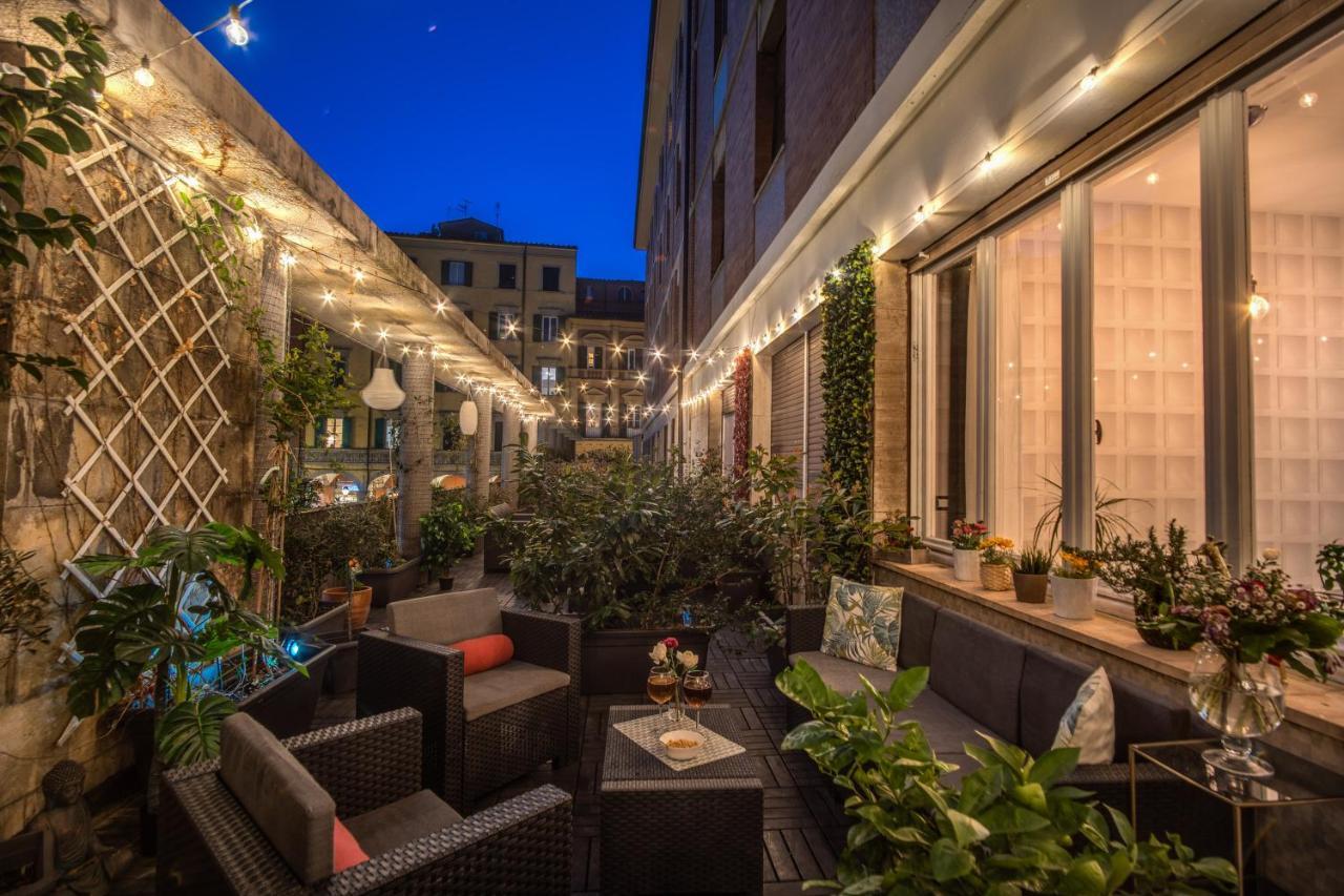 Aweshomeitaly - White Mirrors Apartment ピサ エクステリア 写真