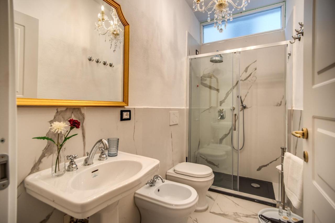 Aweshomeitaly - White Mirrors Apartment ピサ エクステリア 写真